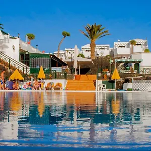 apartamentos-san-marcial-puerto-del-carmen-lanzarote.in-canary-islands.com/